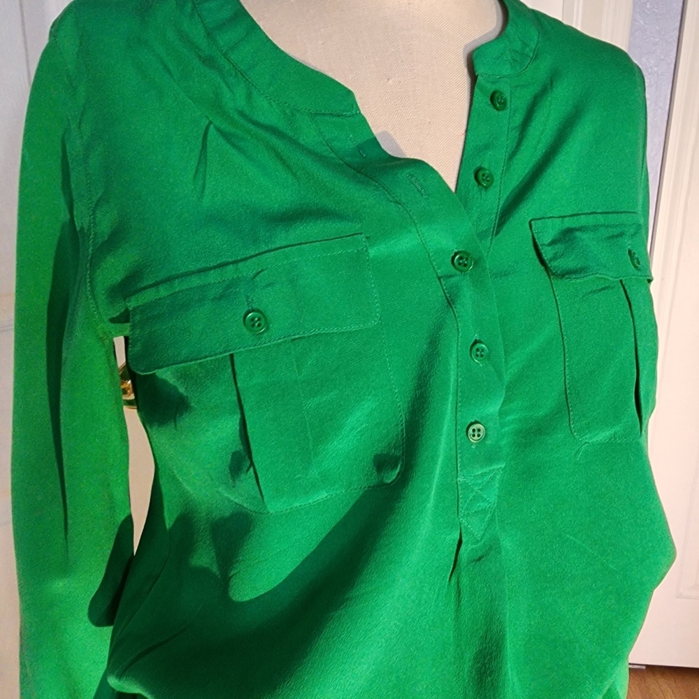 Green Button-Up Dress - Picture 5 of 9